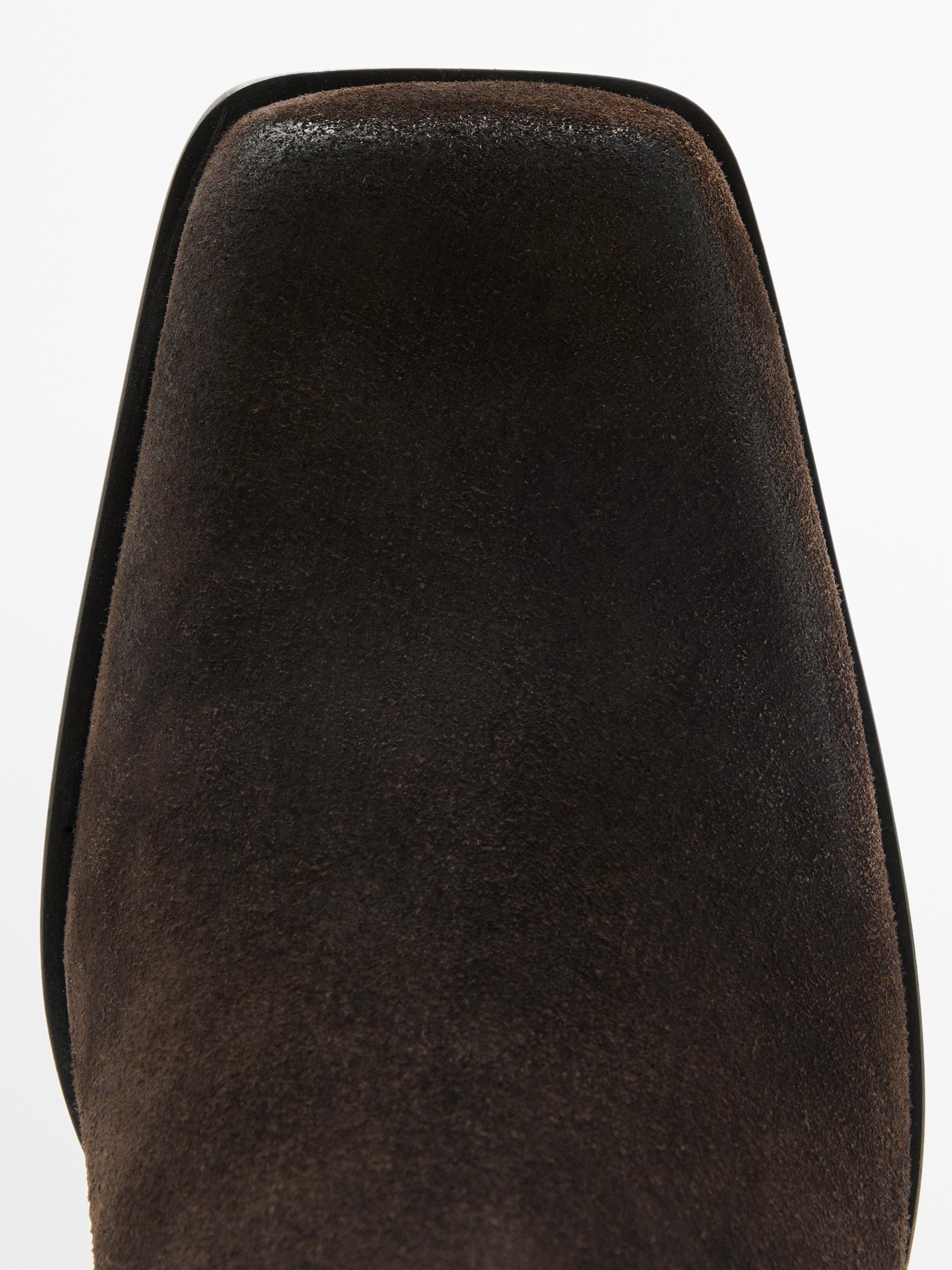 Bottines en croûte de cuir brossées